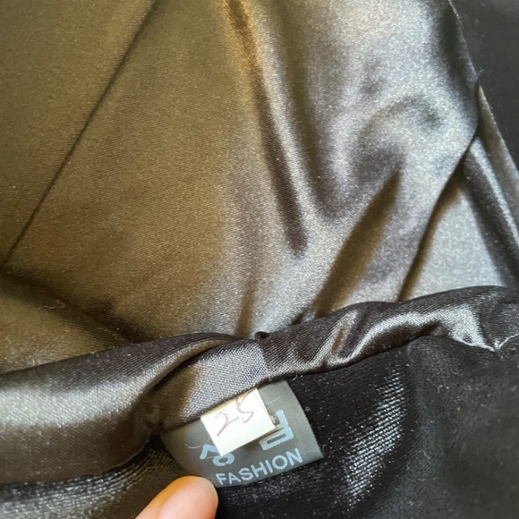 Velour Mid Length Skirt - Picture 3 of 4